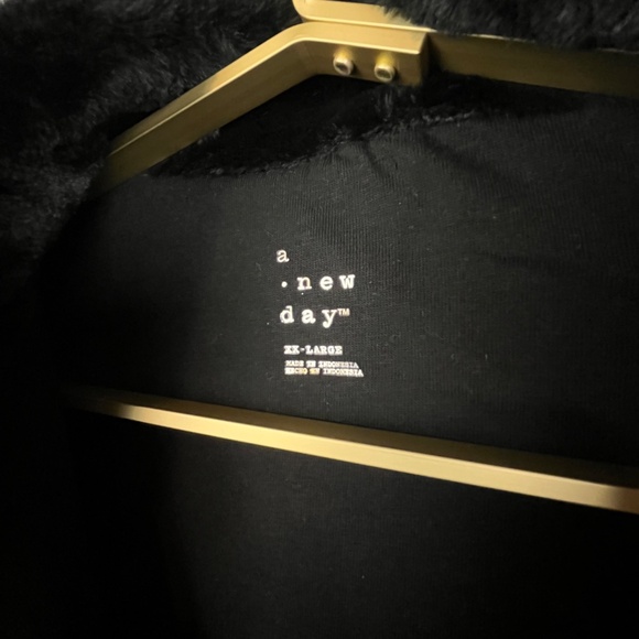 A New Day XXL Black Faux Fur Half-Zip Pullover - Picture 7 of 10